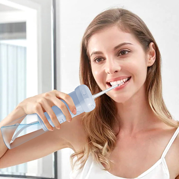 Collapsible Water Flosser